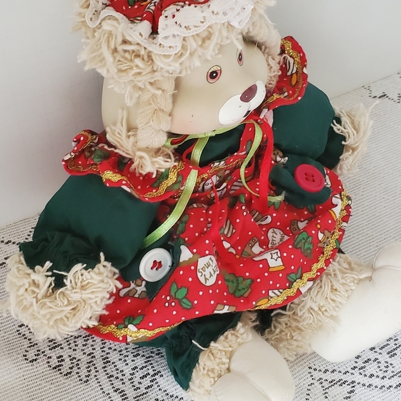 VTG House of Lloyd Christmas Hop Bunny Shelf Sitter Doll Around The World 1995 - Picture 8 of 8